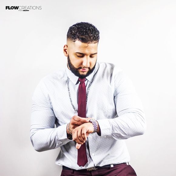 Meet your Posher, Alex - Picture 1 of 1